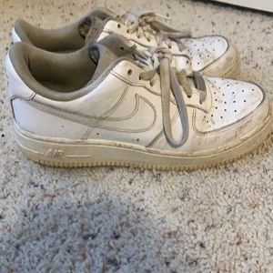 NIKE AIR FORCE ONES